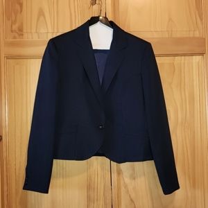 Women's short long sleeve blazer